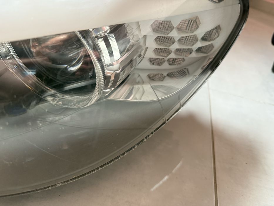 BMW F10 фар ляв bi-xenon завиващ оригинален