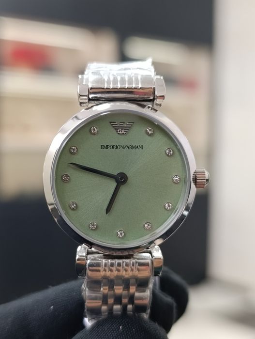Emporio Armani — стиль в каждой детали