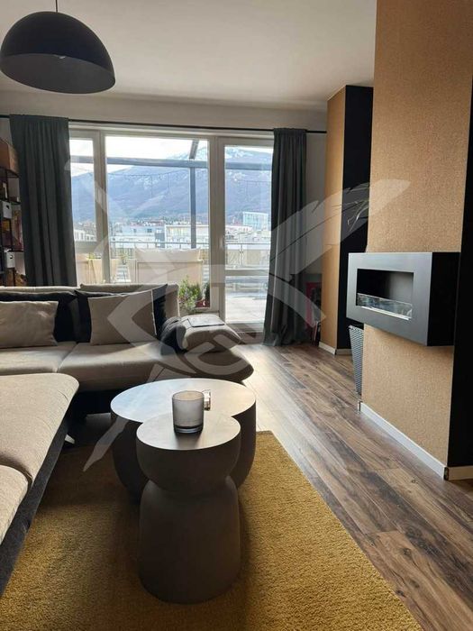 Продава се Тристаен апартамент в София, Манастирски ливади - 168 кв.м за 1697 €/кв.м - Снимка #2