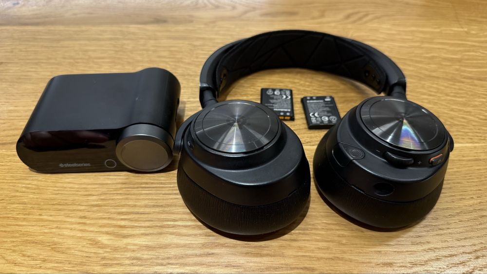 Casti gaming SteelSeries Arctis Nova PRO wireless, ANC, Xbox, PC, PS5