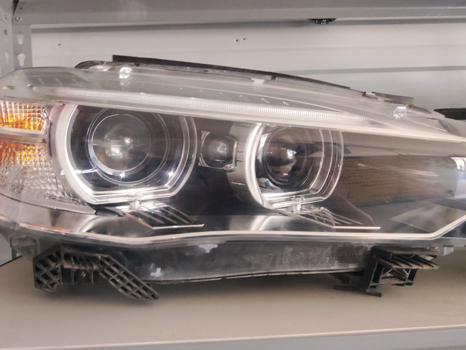 Фары BMW X5 F15.