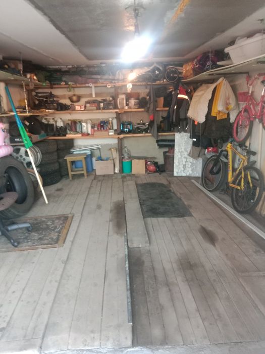 Гараж на ветеране