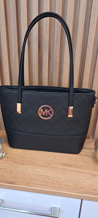 Michael Cors стилна дамска чанта  Louis Vuitton,Dune Lodon,Mohito,