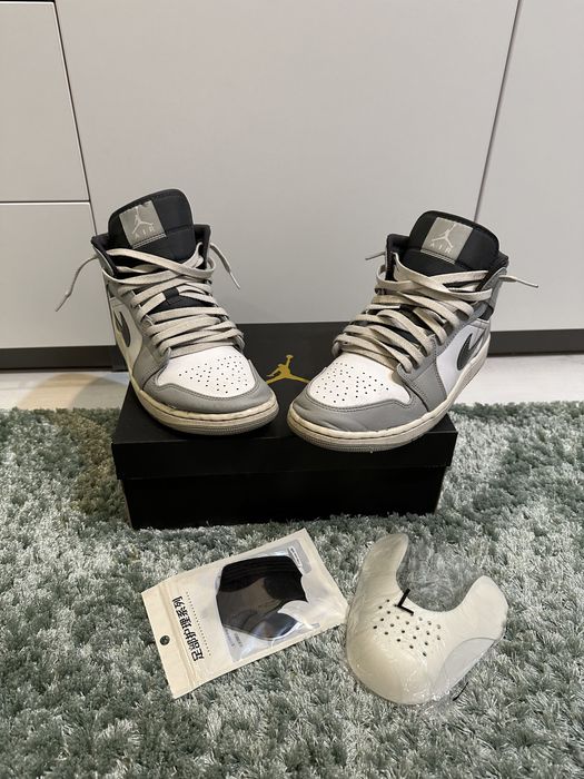 Aj 1 mid antrachite/ light smoke grey