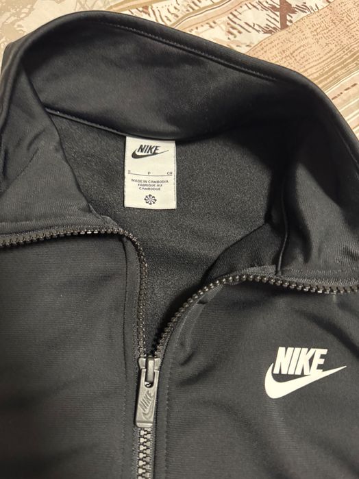 Nike дамски комплект S