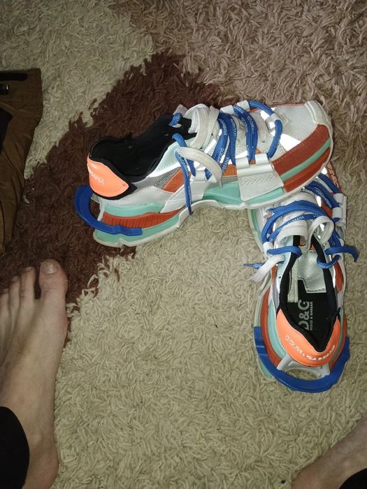 Vând urgent o pereche dolce cabana 41 merimea