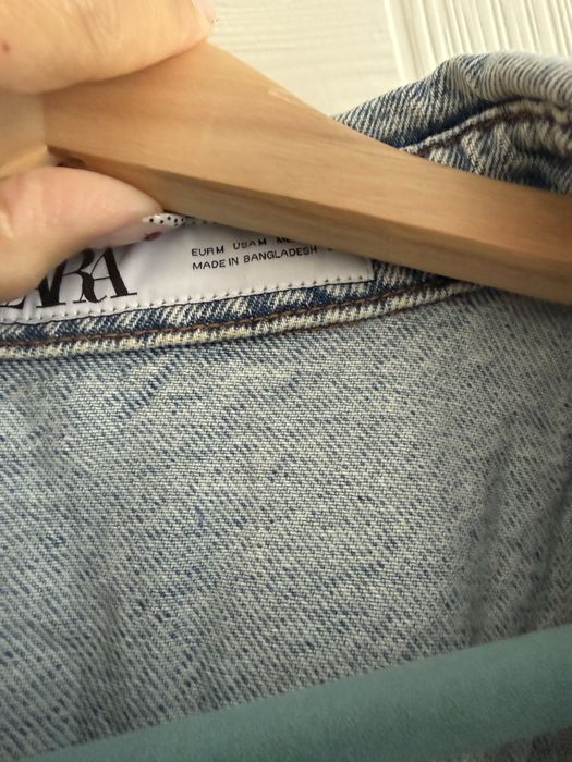 Дамскo яке от деним Zara