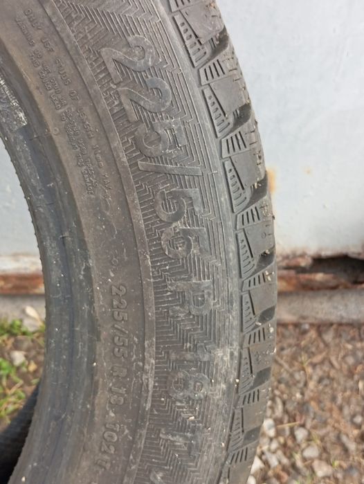 Зимние шины на 18