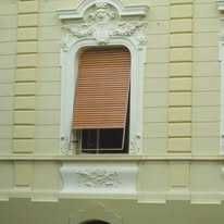 Rulouri exterioare din Lemn