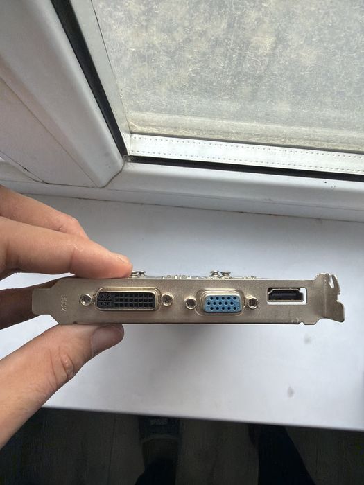 Видеокарта gf-gt440