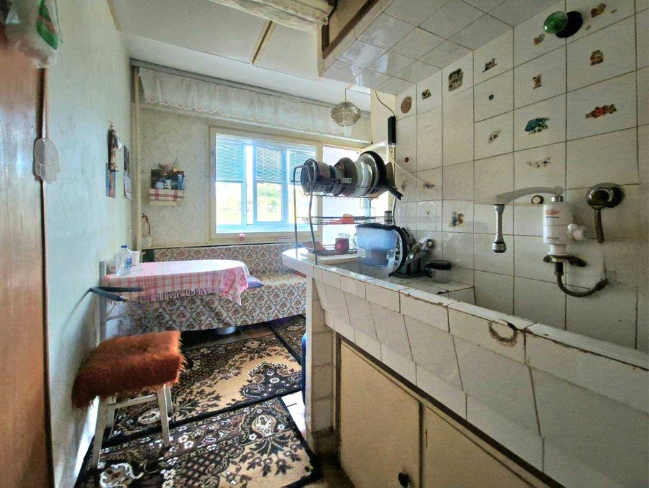 Продава се Двустаен апартамент в Русе, Здравец Изток - 62 кв.м за 1005 €/кв.м - Снимка #5