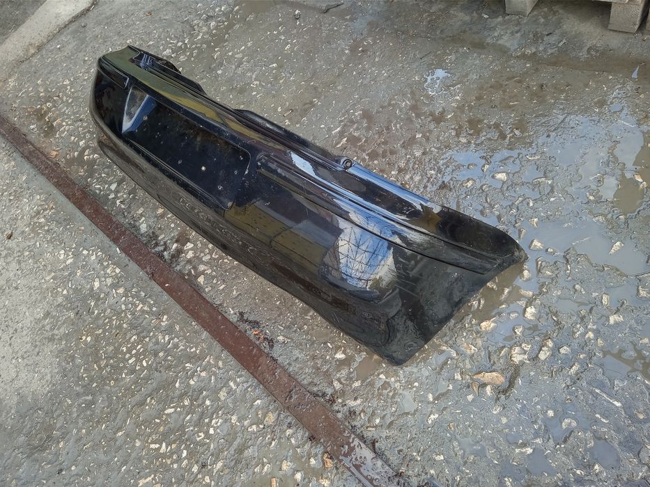 Задна броня за Volkswagen Polo 2000година