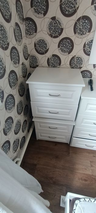 В продаже спальный гарнитура