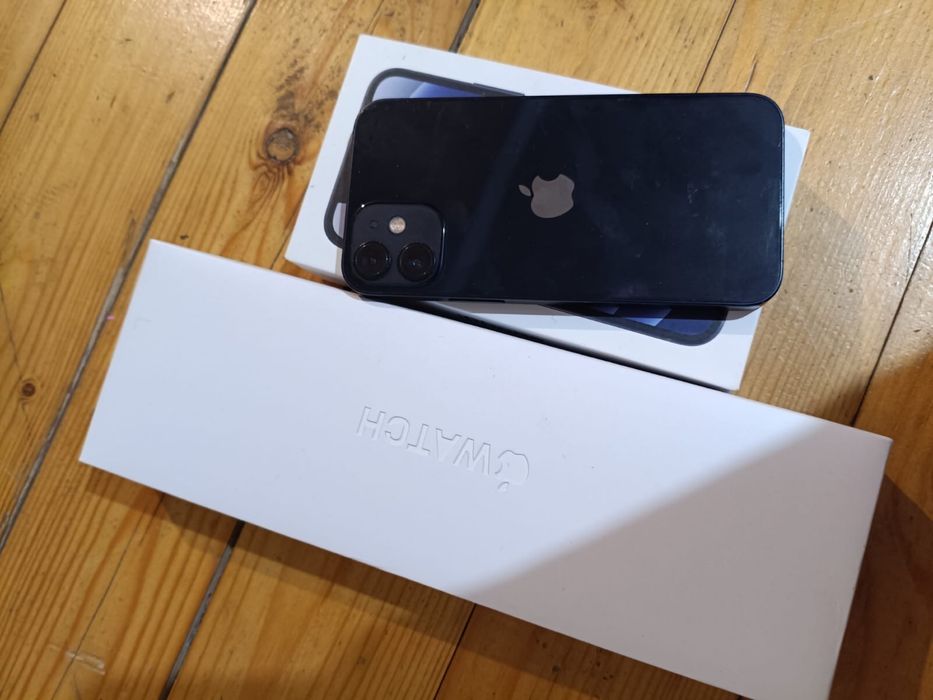 Продам Iphone 12 mini и айпл воч