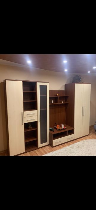 Vand mobila second hand