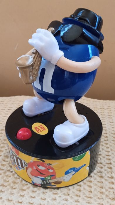 Игрушка коллекционная пластмасса M and Ms (эм-энд-эмс).Цена за 1 шт.