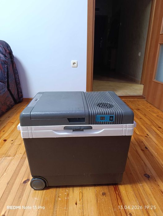 Хладилна чанта 12/24V