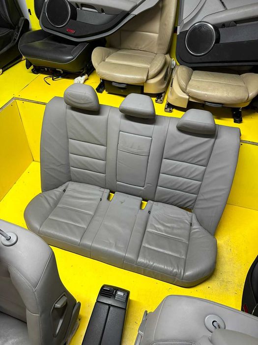 Сиденье W204 Mercedes-Benz