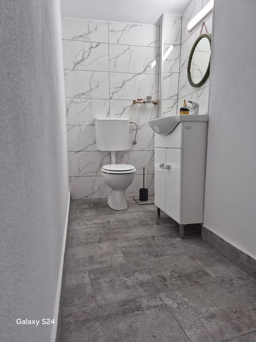 Spatiu de închiriat central