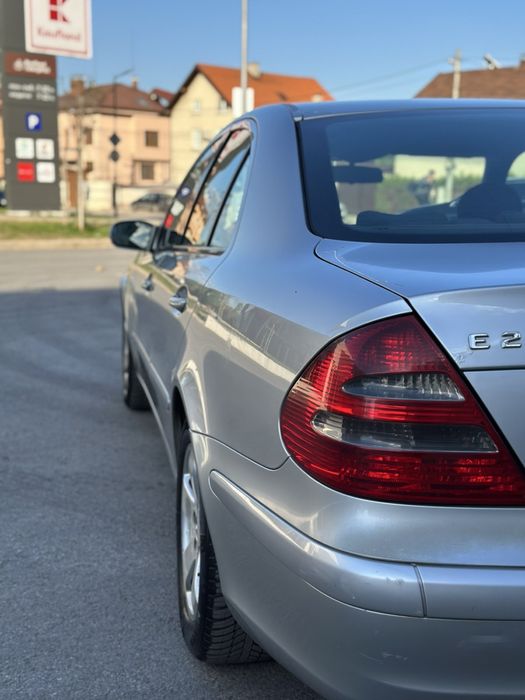 Mercdeses E220 CDI CLASSIC