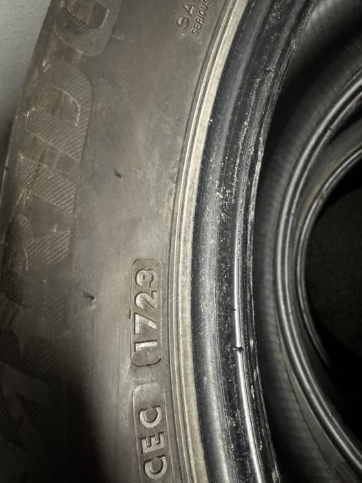 Шины Bridgestone состояние как новая