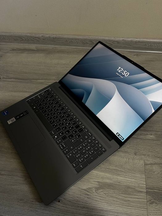 Ноутбук Lenovo IdeaPad Slim 3