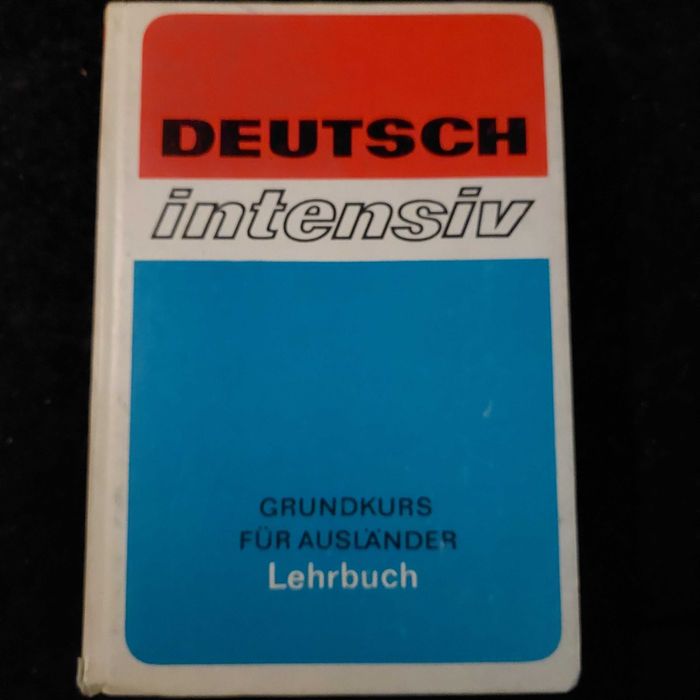 Стари речници, антикварни книжки, учебници