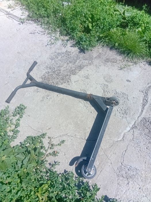 Самокат трюковой