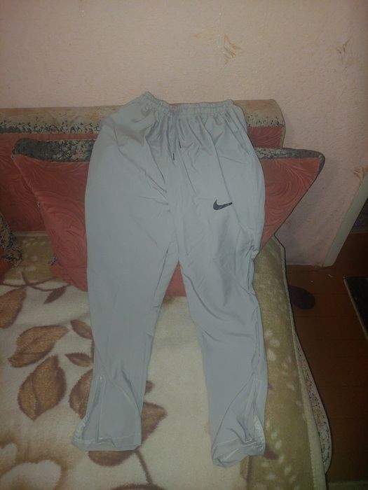 Продам трико Nike