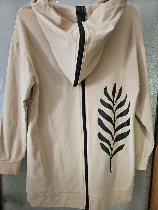 Дамски комплект суичър и клин