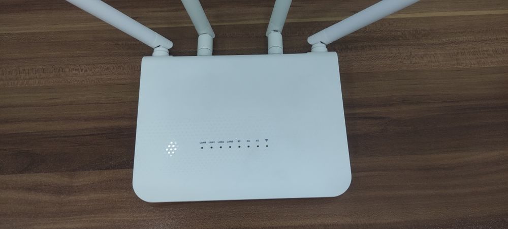 Продам 4G роутер