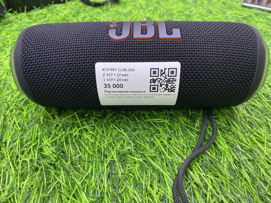 Колонка jbl в хорошем состоянии