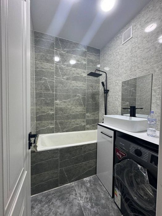 Chilonzor metro 100 m. Razdelniy 3 xona qilingan  uzoq muddatga kvartr