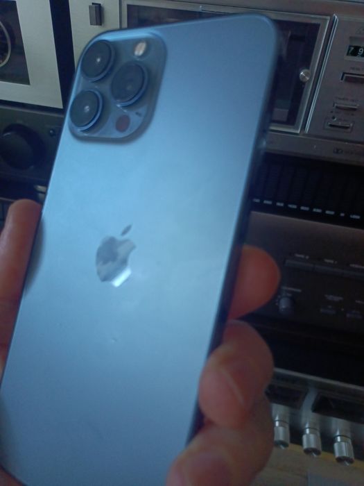 iPhone 13 pro max Sierra blue (pentru piese)