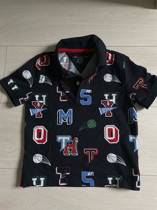 Tricou Tommy Hilfiger 4-5 ani guler bumbac