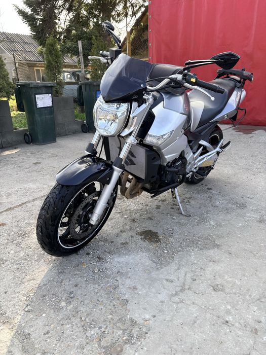 Suzuki gsr 600 2600 euro 98 cp