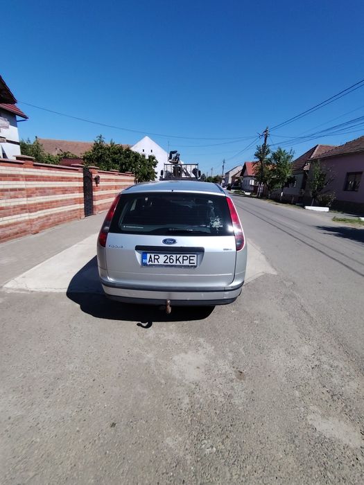 Vând Ford focus An 2006