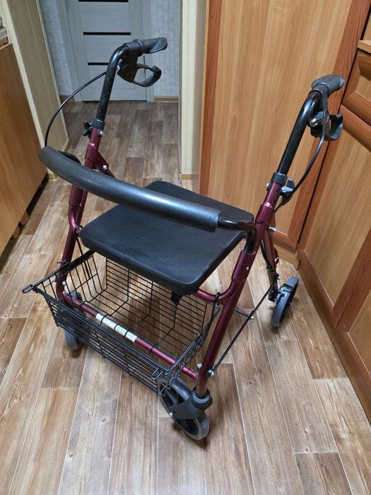 Ходунки-роллеры,  "Armed",  инвалидное оборудование