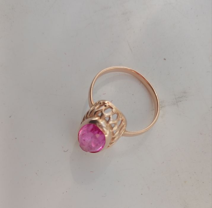 Алтын жузик сатылады