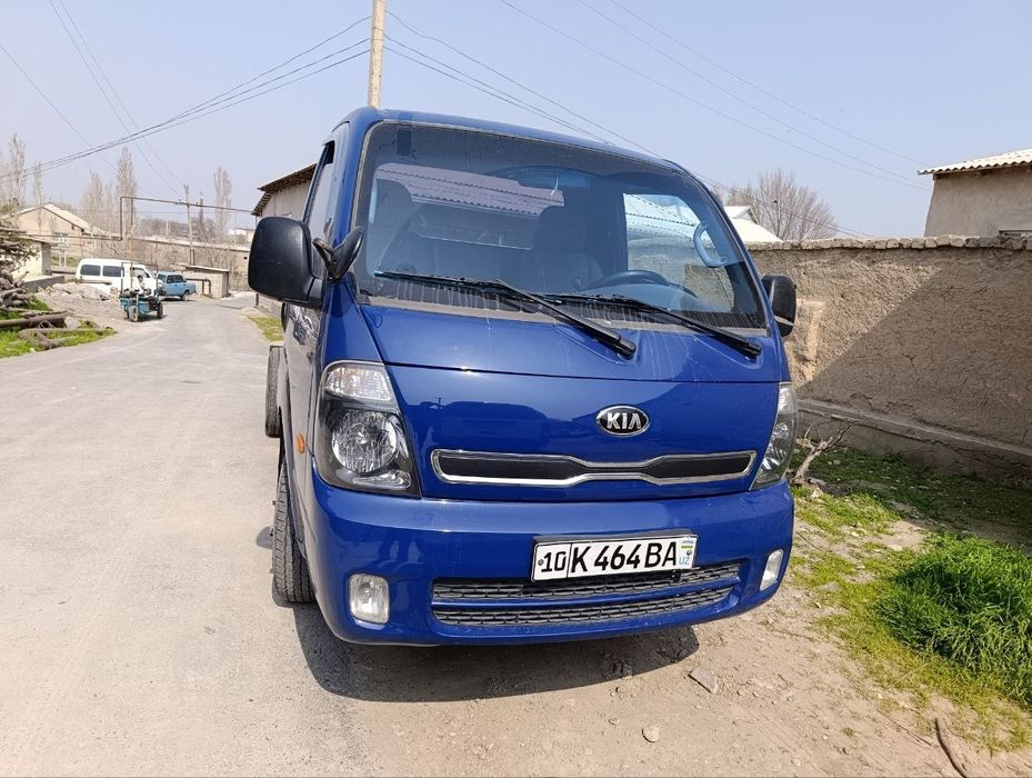2014 йил кия бонго .133 талик мотор.6талик коробка кондиционер.