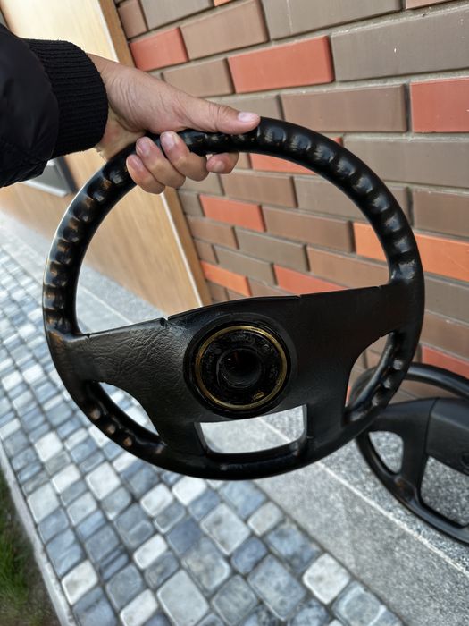 Продам USA руль на пассат б3 б4