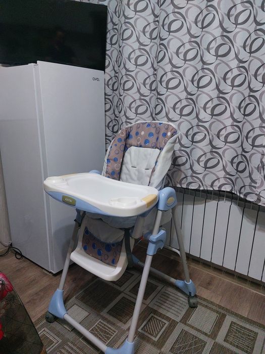 Столик для кормления