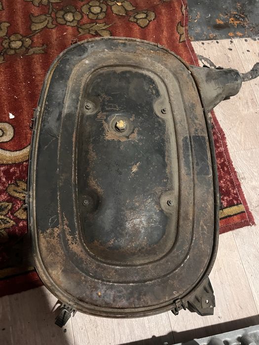 Продам инжектор на Мерс