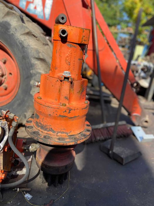 Reductor de rotire GD6