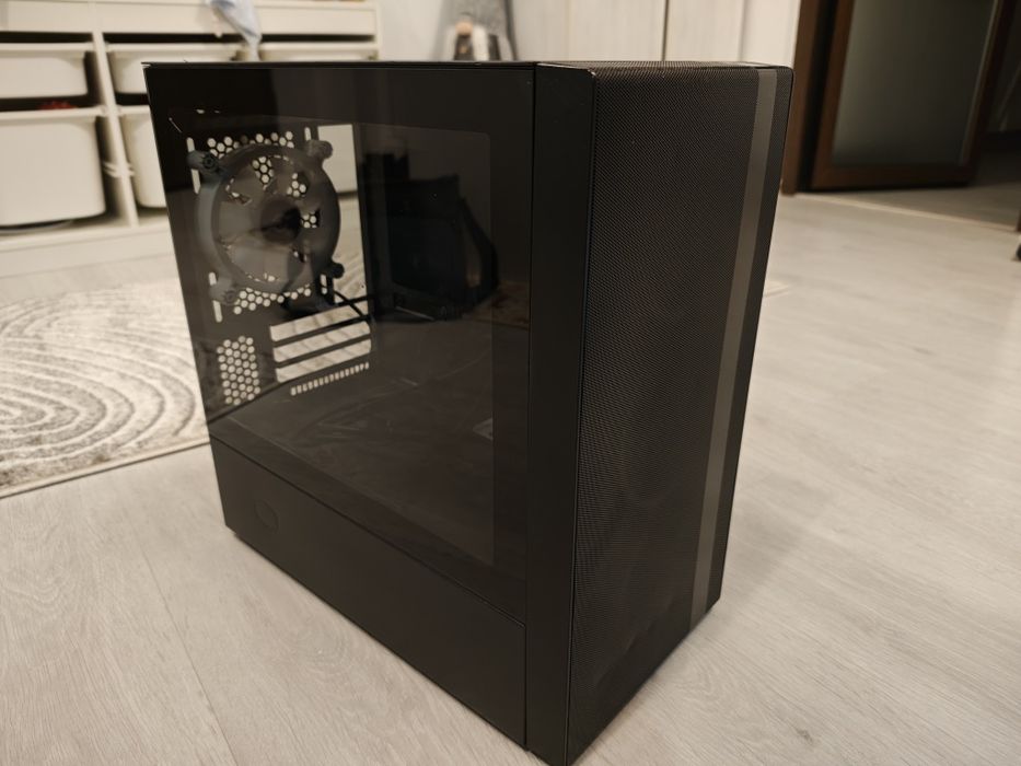Carcasa Cooler Master MasterBox NR400, Mini Tower, mATX