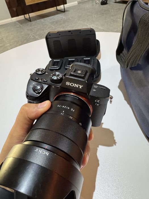 Sony A7 III komplekt ideal karobka dokument, mikrafon sovg'aga
