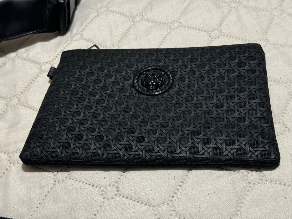 Мъжки чантички ЧИСТО НОВИ