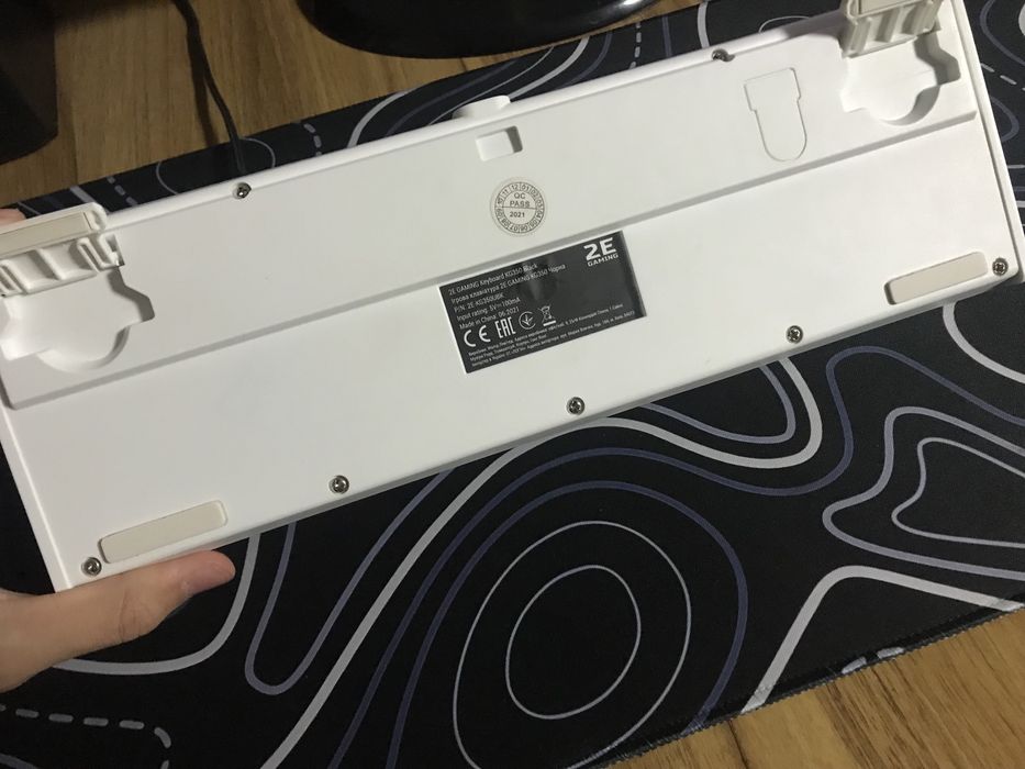 2E gaming KG350 black klaviaturasi.