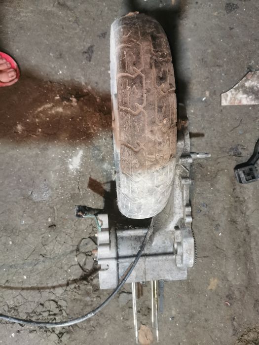 Piese scuter de vânzare