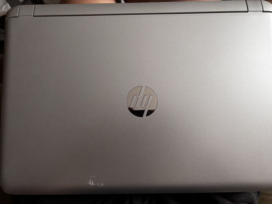 Laptop HP Pavilion 15 – Bang & Olufsen, 15.6”, încărcător inclus